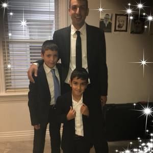 Meet your Posher, Assaf